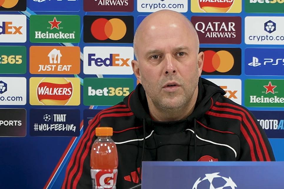 星空体育足球直播-斯洛特:若两个禁区表现都有提升我们有能力夺冠,否则很难